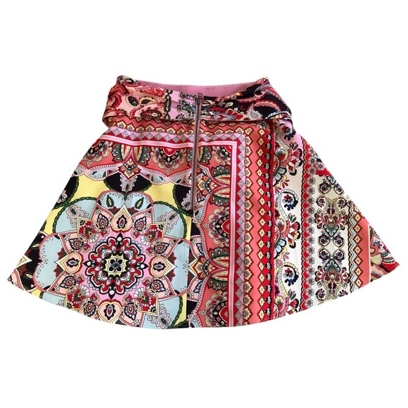 Alice + Olivia Helina Patchwork Floral Mini Skirt Multicolor Front Tie Size 4 - Picture 12 of 14
